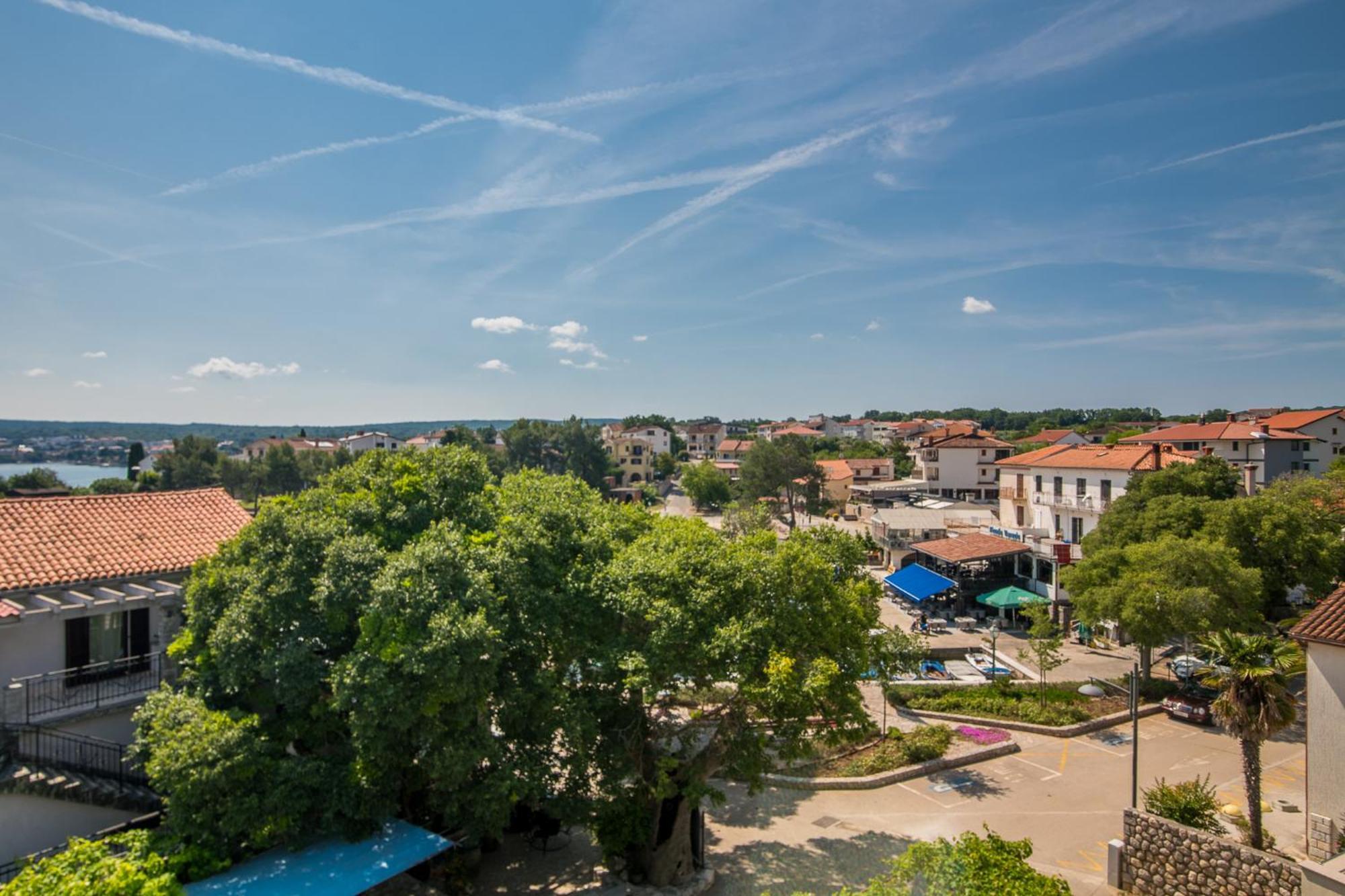 B&B Segulja Малинска Экстерьер фото